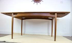 Kofod Larsen Table