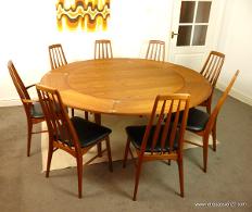 Dyrlund flip flap table koefoeds eva chairs